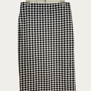 Classic Black and White Checkered Skirt